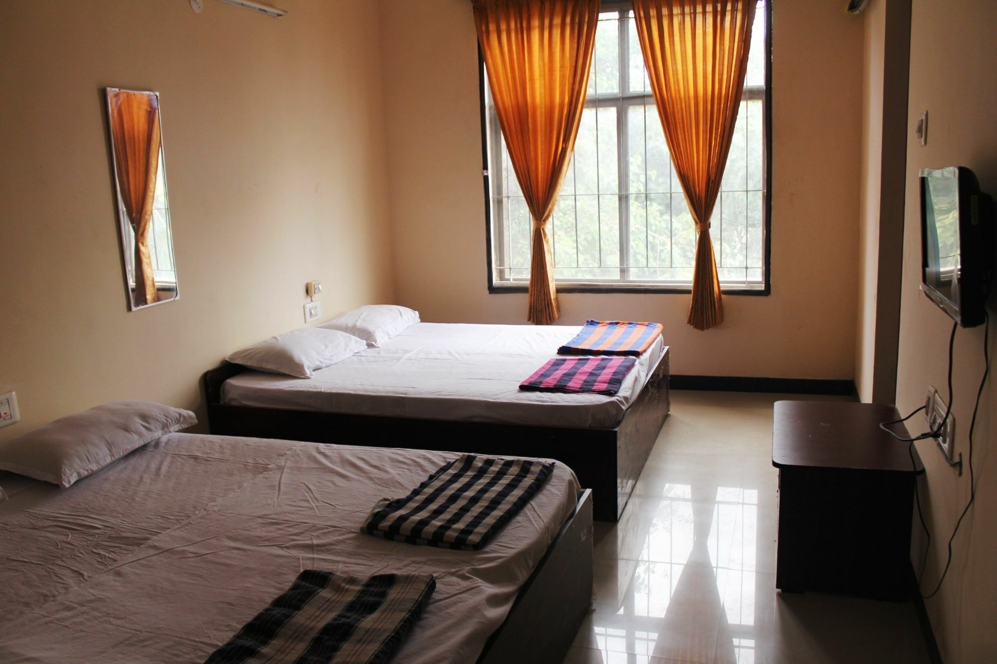 Aishvarya Residency Коимбаторе Екстериор снимка